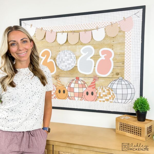 Retro New Year Bulletin Board Kit Retro New Year Bulletin Board Kit